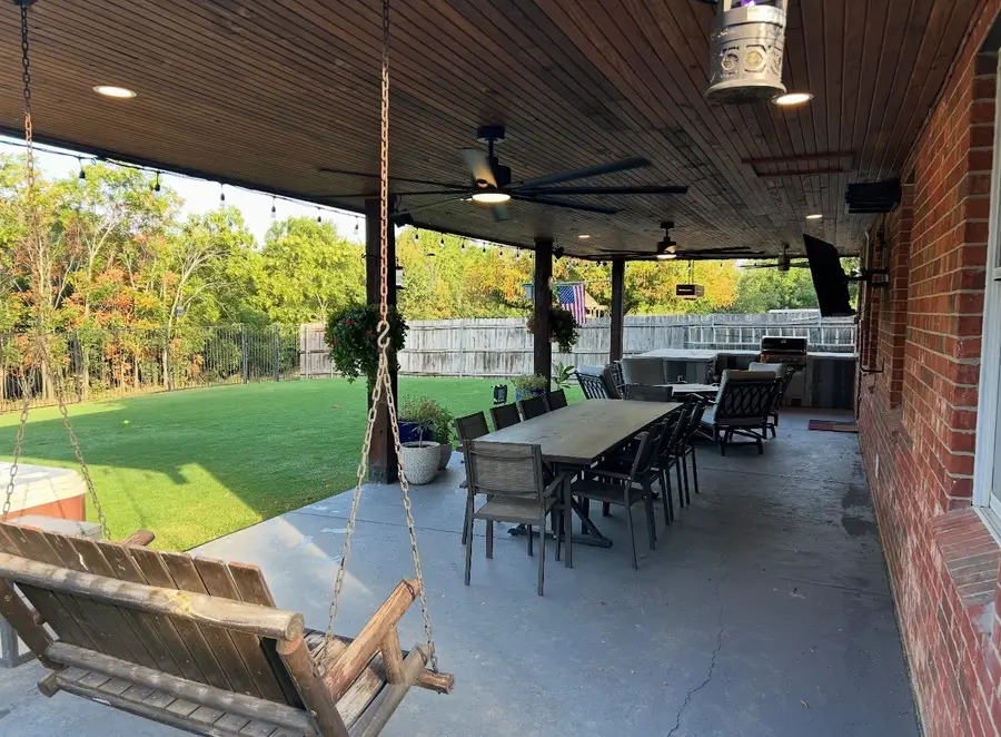 16157 Cowboy Trail, Justin Roanoke, TX 76247 - #2