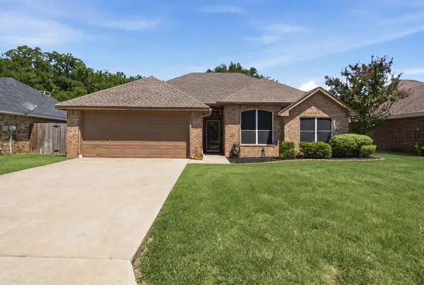 1020 Bayfield Drive, Denton, TX 76209