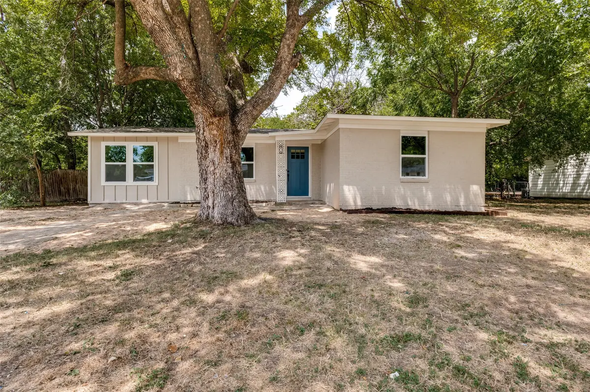 1103 Belvedere Drive, Arlington, TX 76010 - #1