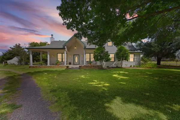 1372 Greathouse Road, Waxahachie, TX 75167