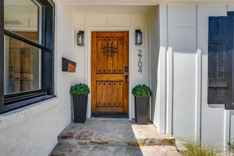 2704 W Biddison Street, Fort Worth, TX 76109 - #2