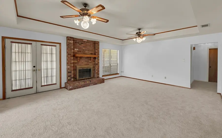 600 Lyndon Drive, Woodway, TX 76712 - #2