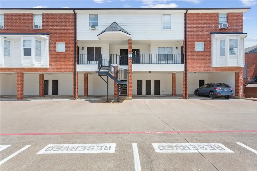 600 Bagby Avenue #5C, Waco, TX 76706 - #3