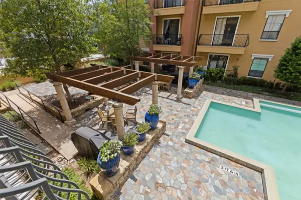 8616 Turtle Creek Boulevard #302, Dallas, TX 75225