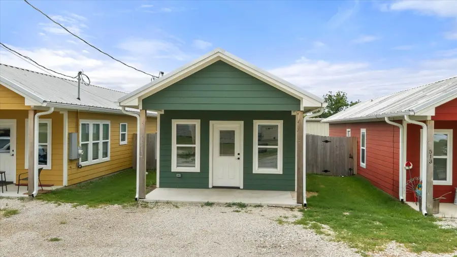 511 W 5th Street, Tolar, TX 76476 - #2