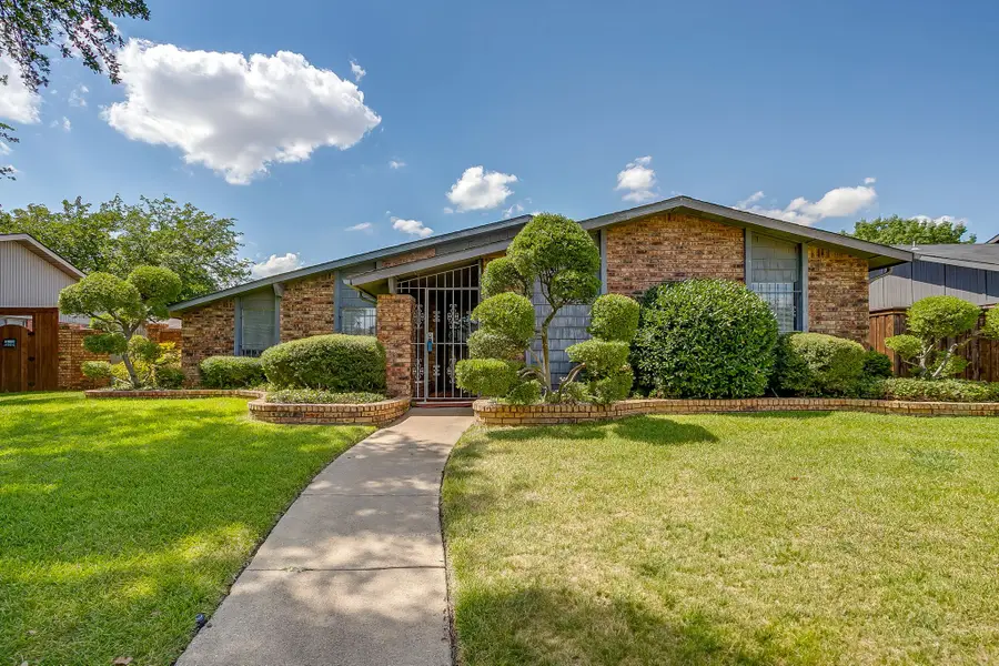 1846 Lewis Trail, Grand Prairie, TX 75052 - #2