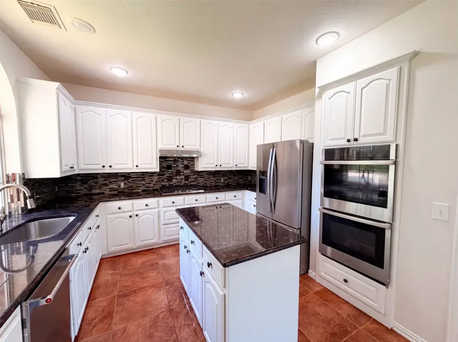 3106 Westshore Drive, Rowlett, TX 75088 - #2