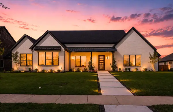 1011 Devonshire Drive S, Forney, TX 75126