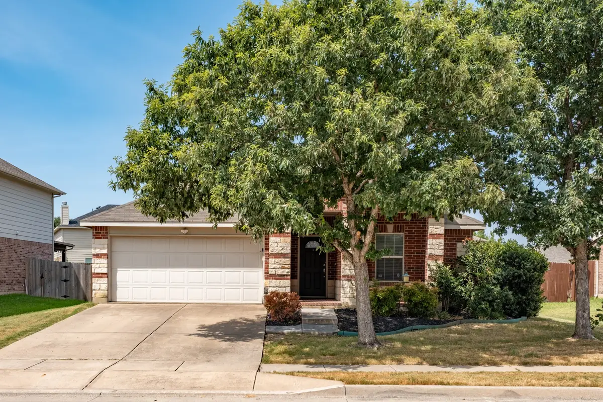 4605 Prairie Crossing Drive, Fort Worth, TX 76244 - #1