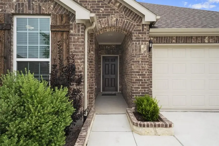 2516 Linwood Drive, Mansfield, TX 76084 - #2