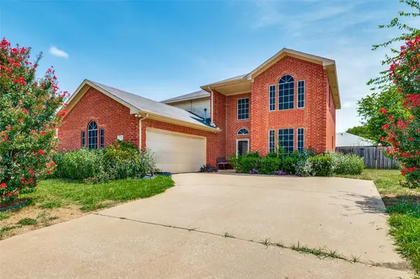 1212 Rio Bravo Drive, DeSoto, TX 75115