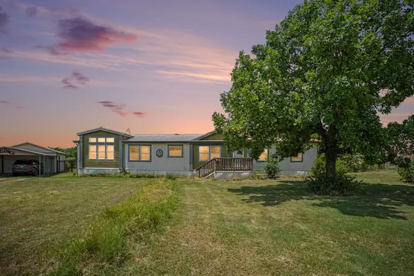220 Barker Road, Ennis, TX 75119
