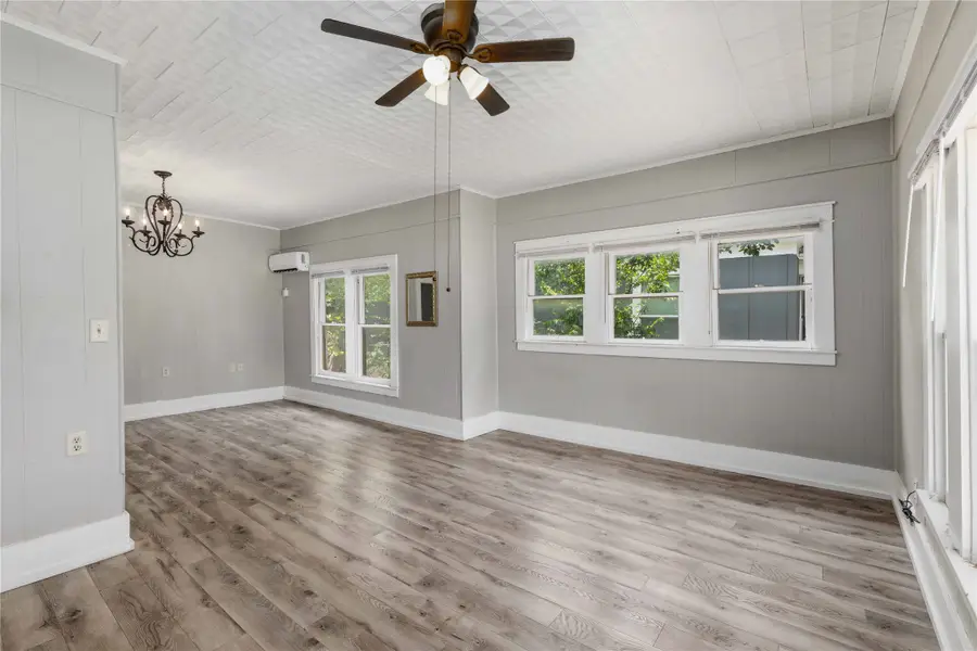 1317 Avenue C, Brownwood, TX 76801 - #3