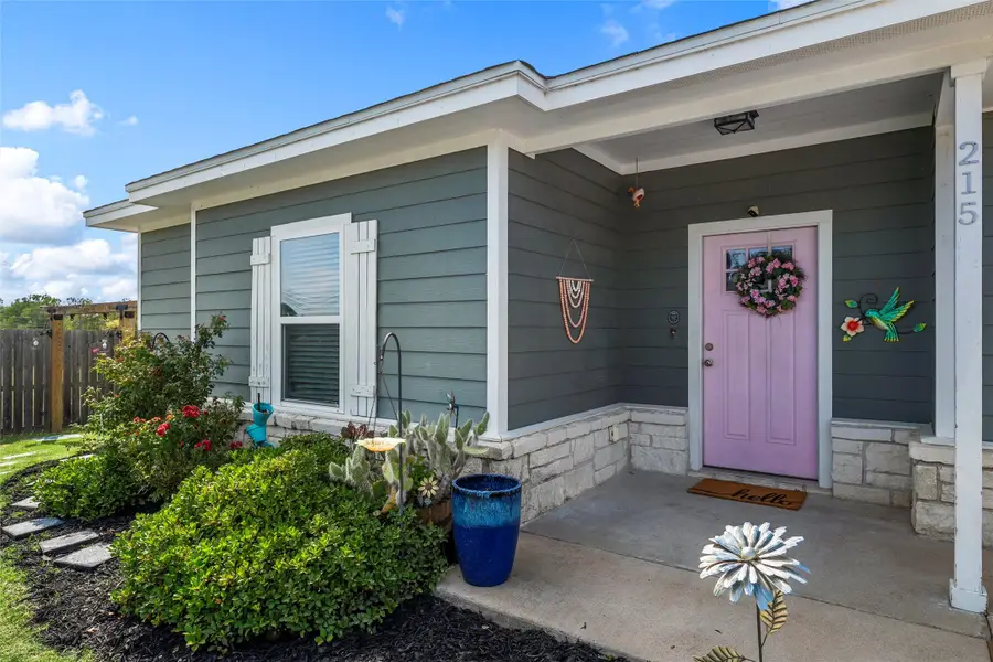 215 Greenbriar Street, Robinson, TX 76706 - #3