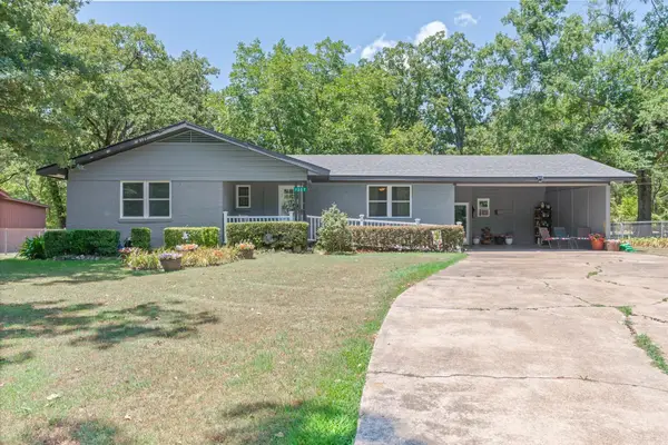 1207 Lakeside Drive, Grand Saline, TX 75140
