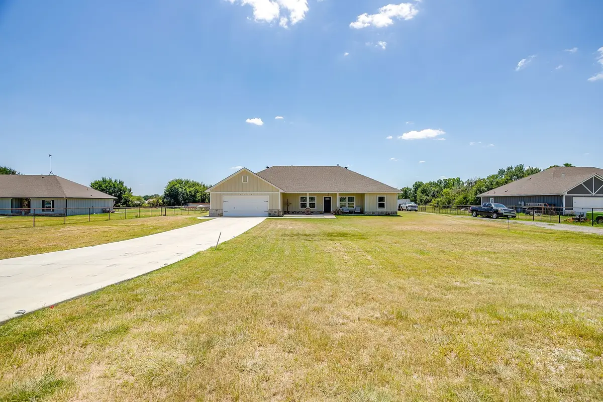 4930 Midway Road, Weatherford, TX 76085 - #1