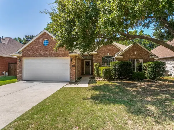 609 Oak Hollow Lane, Flower Mound, TX 75028
