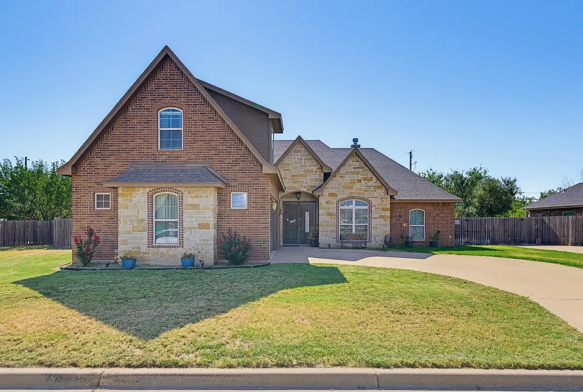 3709 Hill Country Drive, Abilene, TX 79606 - #1