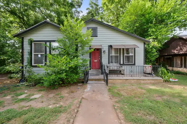 712 W Dye Street, Palestine, TX 75801