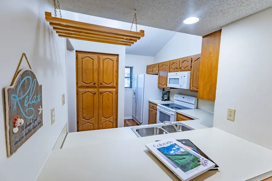 3033 Hells Gate Loop #E206, Strawn Gordon, TX 76475 - #3