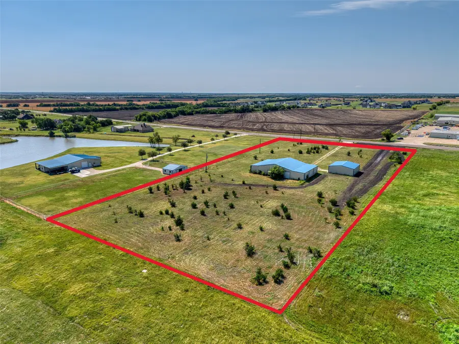 2944 Cr-596, Nevada, TX 75173 - #2