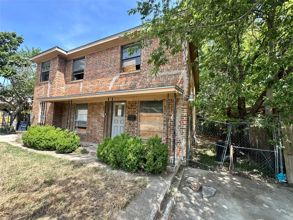 722 W Boyce Avenue #2, Fort Worth, TX 76115 - #1