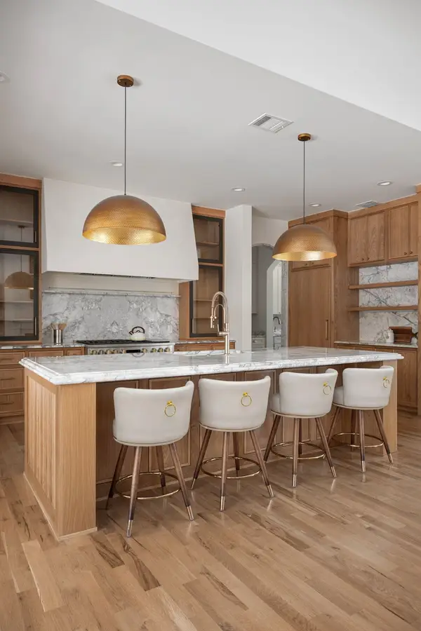 6452 Walnut Hill Lane, Dallas, TX 75230