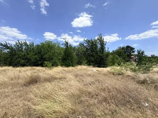 0000 Walmart Drive, Graham, TX 76450