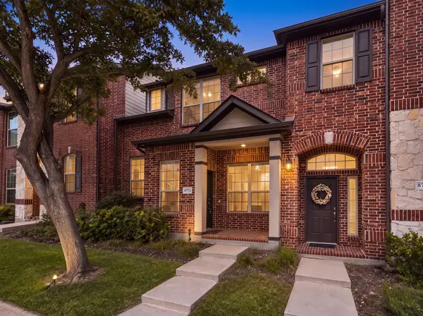 8772 Iron Horse Drive, Irving, TX 75063