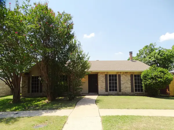 7220 Emory Oak Lane, Dallas, TX 75249