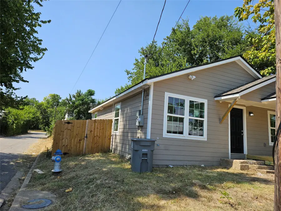 4703 Frank Street, Dallas, TX 75210 - #2