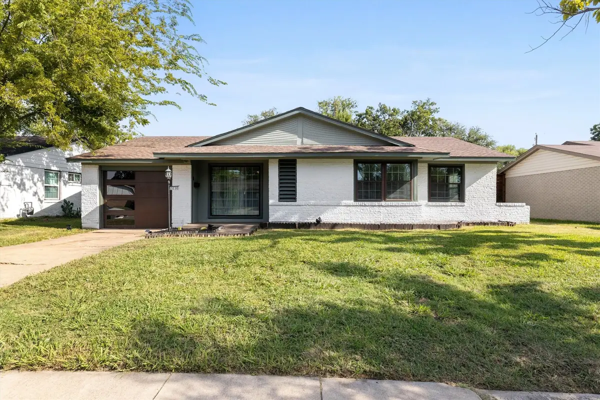 2030 Balla Way, Grand Prairie, TX 75051 - #1