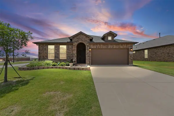 1216 Larkspur Lane, Cleburne, TX 76033