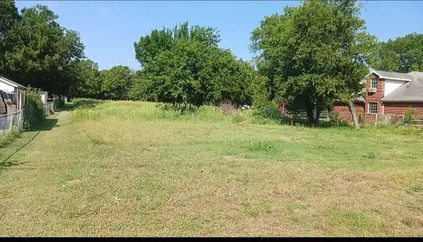 4167 Interurban Road, Lancaster, TX 75134