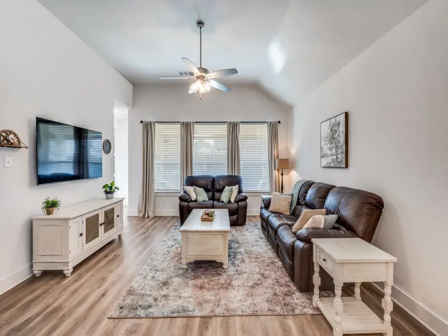 1808 Pelham Drive, Aubrey, TX 76227 - #3