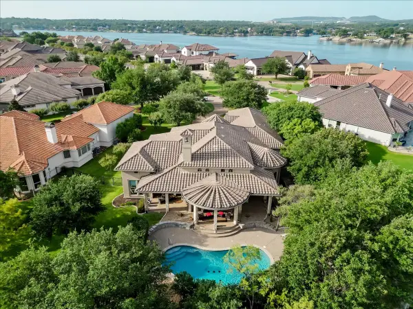 1601 Catalina Bay Court, Granbury, TX 76048
