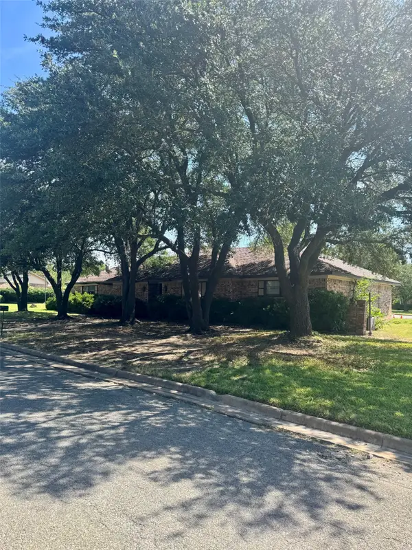 2509 Bennett Avenue, Sherman, TX 75090