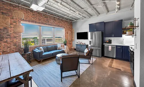 219 S 4th Street #505, Waco, TX 76701