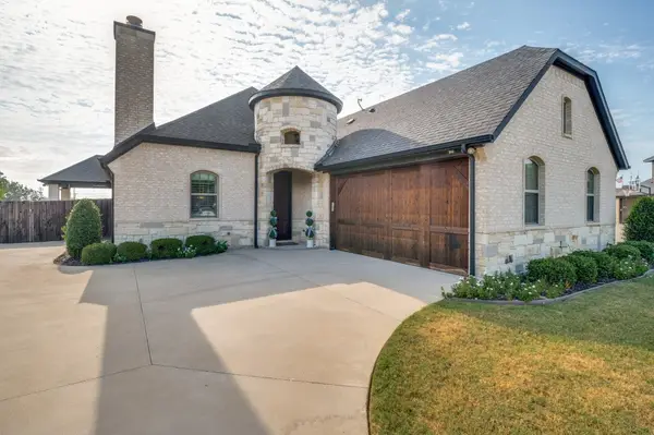 551 Chandler Court, Pilot Point, TX 76258