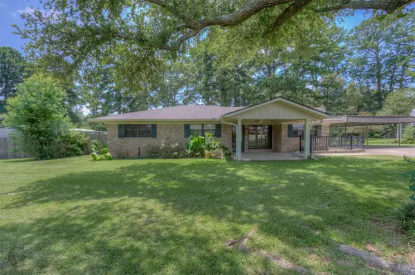 246 Ave Kay, Shreveport, LA 71107