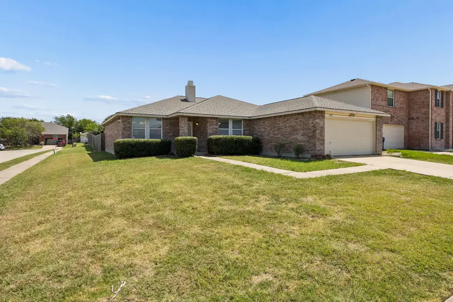 1412 Sunflower Court, Burleson, TX 76028 - #2