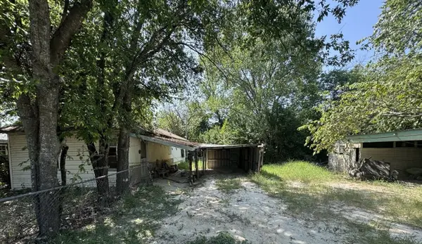 210 Oak Run, Whitney, TX 76692
