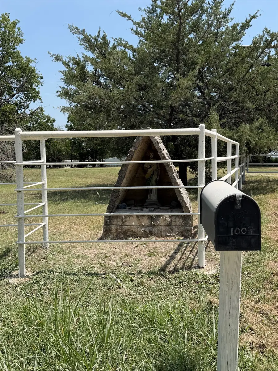 1007 SW County Road 3070, Purdon, TX 76679 - #3