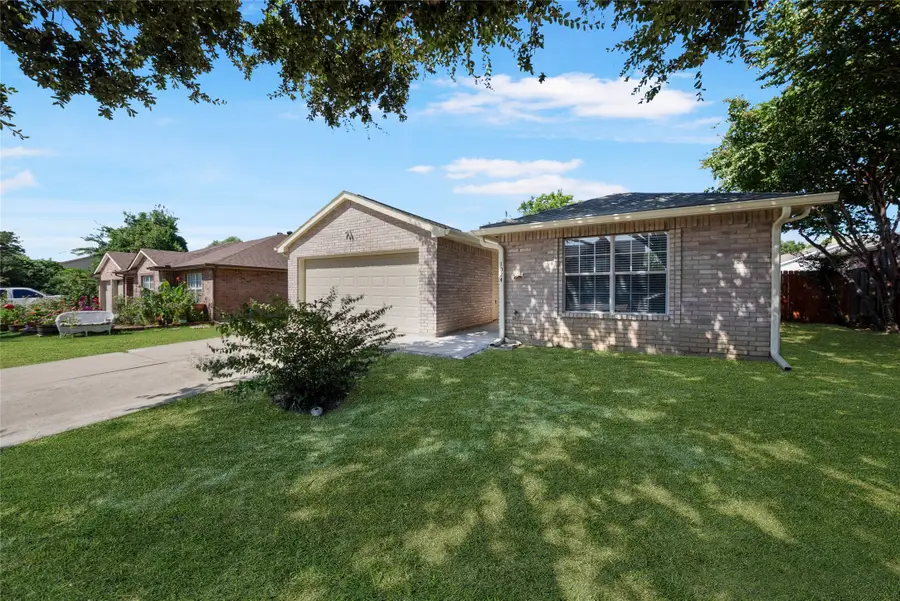 1024 Lake Trail Drive, Little Elm, TX 75068 - #2