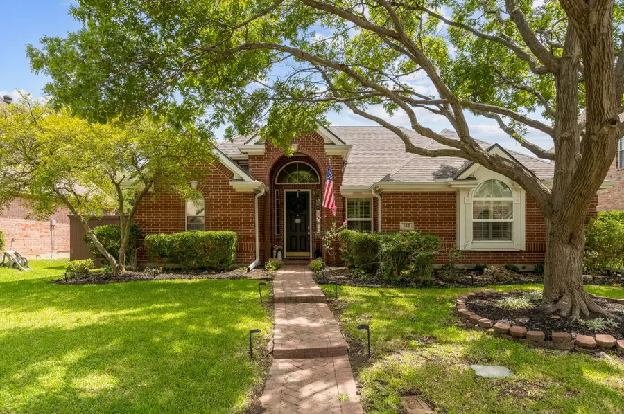 320 Andre Drive, Irving, TX 75063 - #3