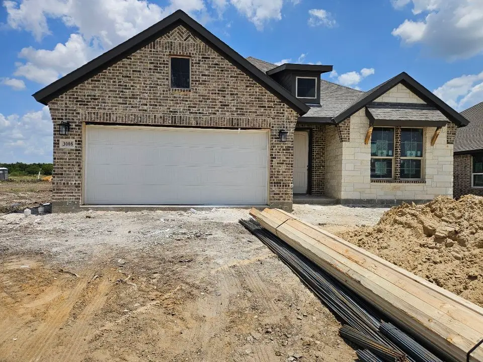 3008 Leopard Lane, Ennis, TX 75119 - #1