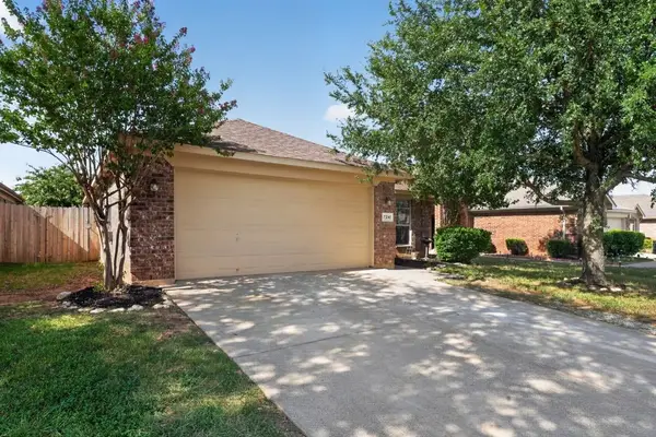 7241 Decoy Lane, Fort Worth, TX 76120