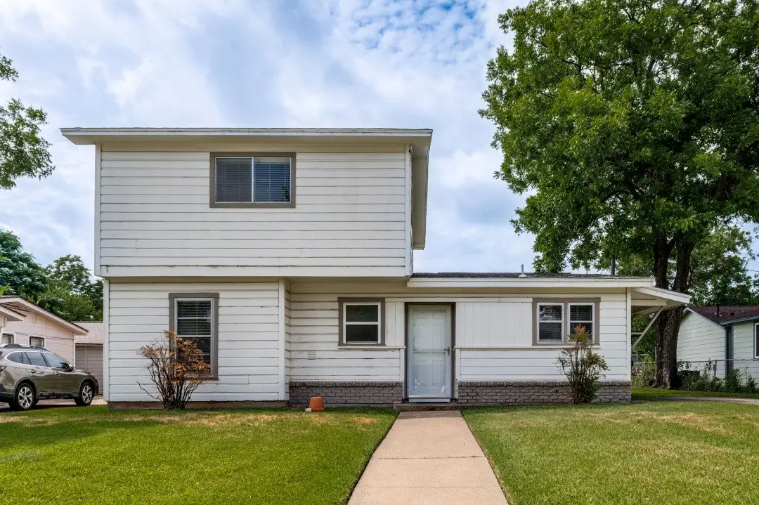 408 Bryan Drive, Arlington, TX 76011 - #1