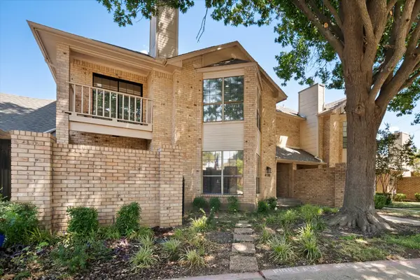 6321 Seabrook Drive, Fort Worth, TX 76132