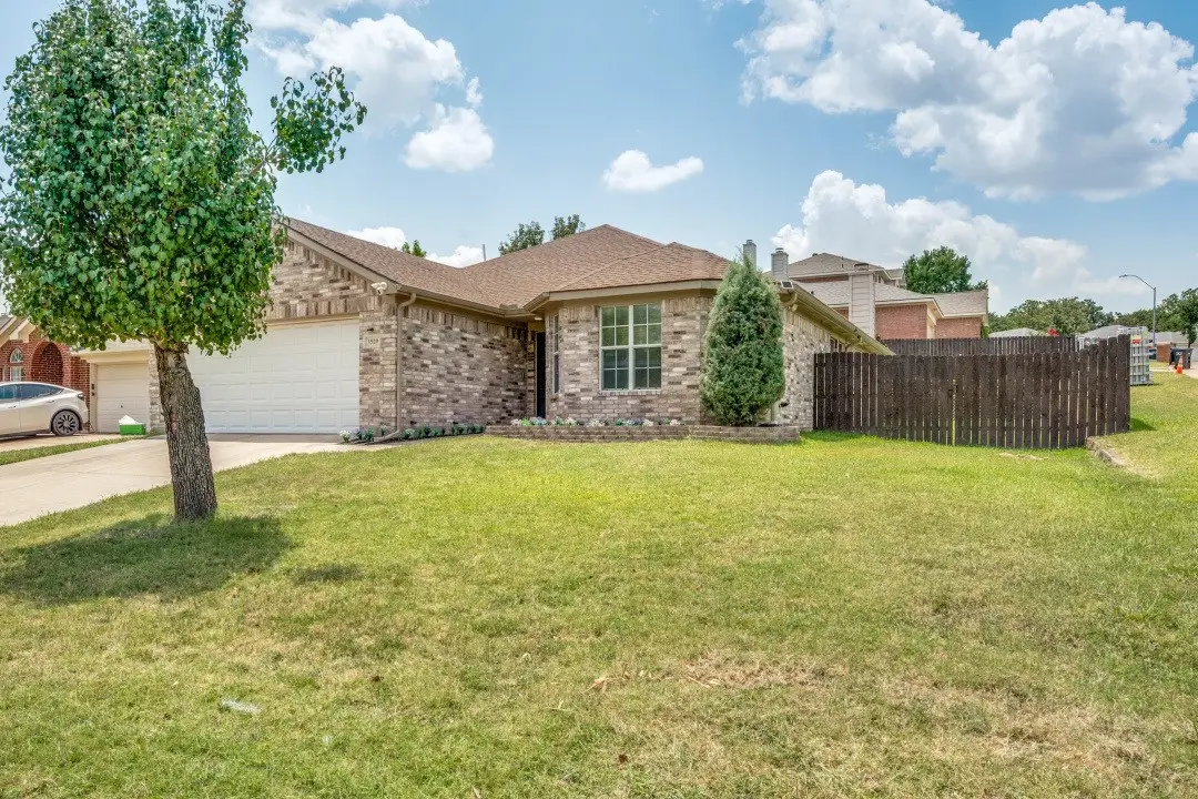 1520 Creekstone Court, Fort Worth, TX 76112 - #1